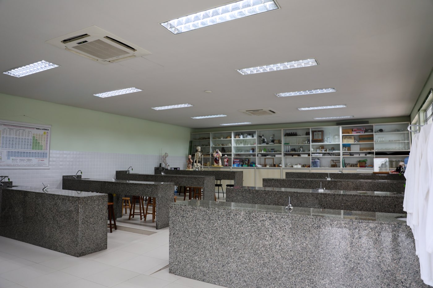 Laboratórios